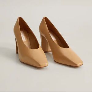New Mango leather pump